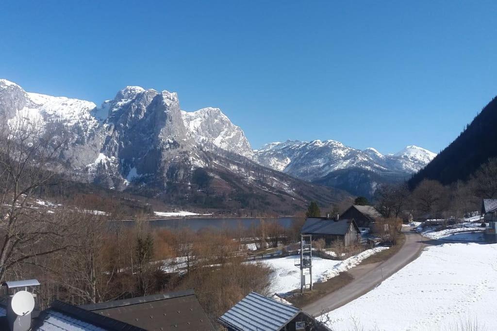 S'Rastl Direkt Mit Bergpanorama Apartment Grundlsee Exterior photo